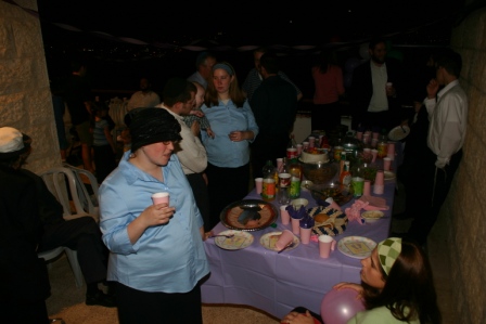 yael's party 063.jpg